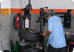 Ganti Ban Mobil